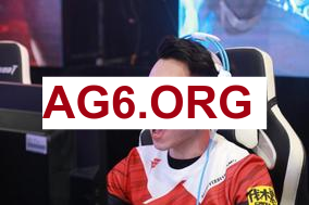 JUNJIA剑魔上路绕后 KNIGHT乐芙兰反杀JUNJIA